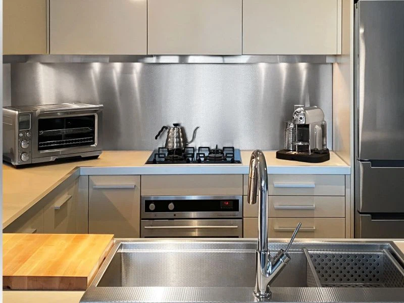 Metal-Stainless-backsplash-sink-min2000x1667 Metal-Stainless-backsplash-sink-min2000x1667