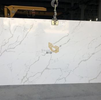 China Quality Calacatta Quartz plattor
